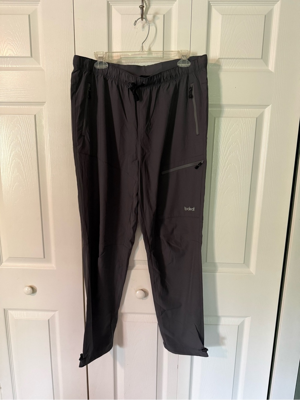 Women’s Black Lightweight Tech Hiking Pants